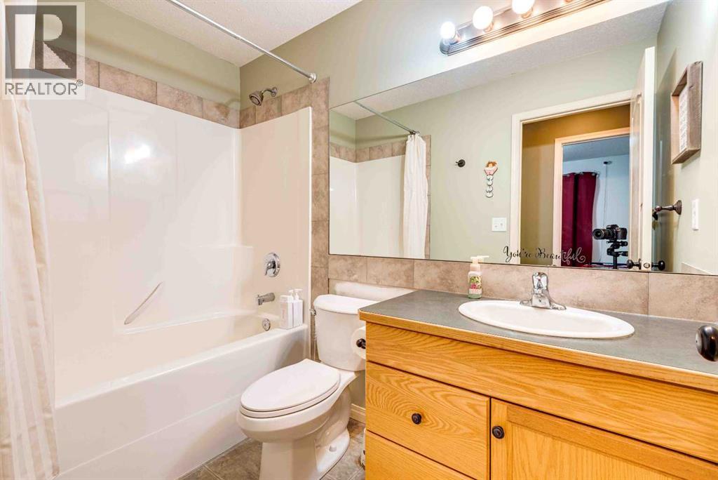 95 Inglewood Drive, Red Deer, Alberta  T4R 0B2 - Photo 22 - A2291723