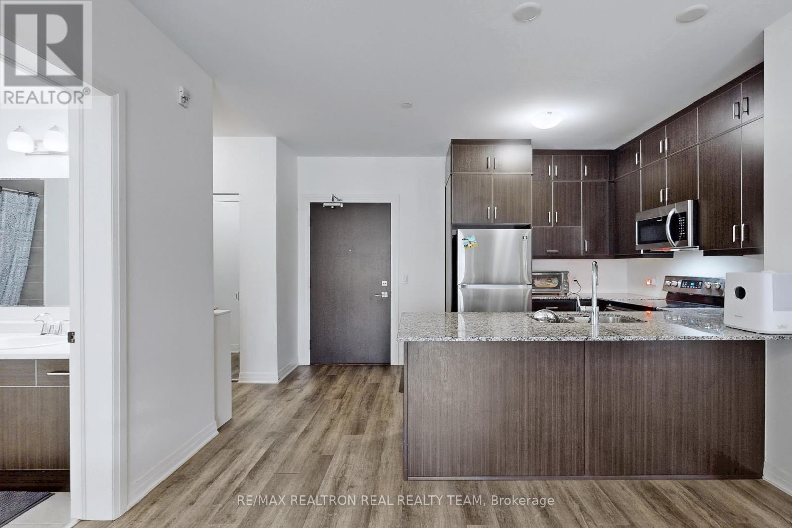 334 - 102 Grovewood Common, Oakville, Ontario  L6H 0X2 - Photo 16 - W12998446