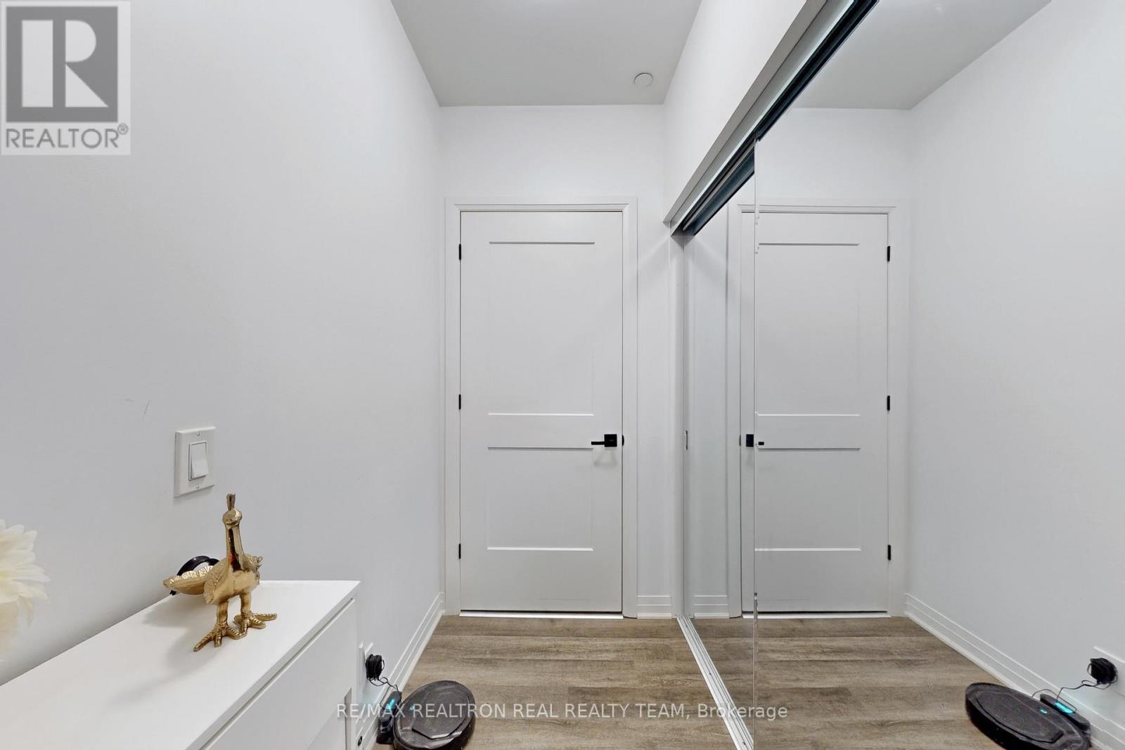 334 - 102 Grovewood Common, Oakville, Ontario  L6H 0X2 - Photo 31 - W12998446