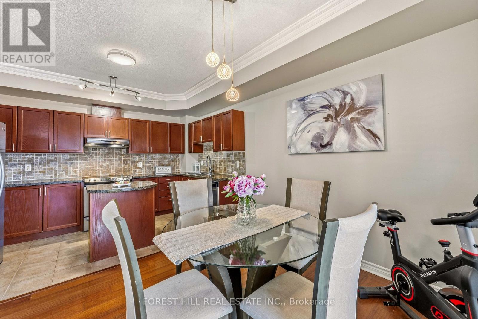 203 - 483 Faith Drive, Mississauga, Ontario  L5R 0A1 - Photo 22 - W12998450