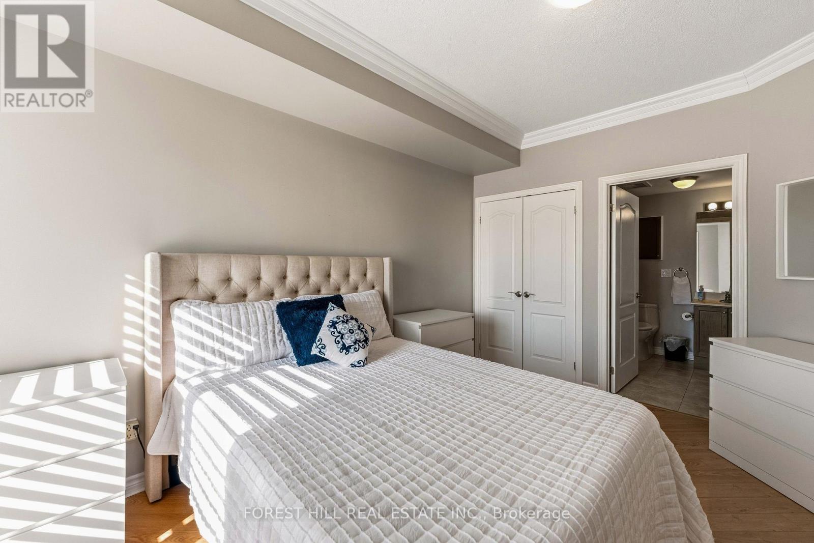 203 - 483 Faith Drive, Mississauga, Ontario  L5R 0A1 - Photo 24 - W12998450