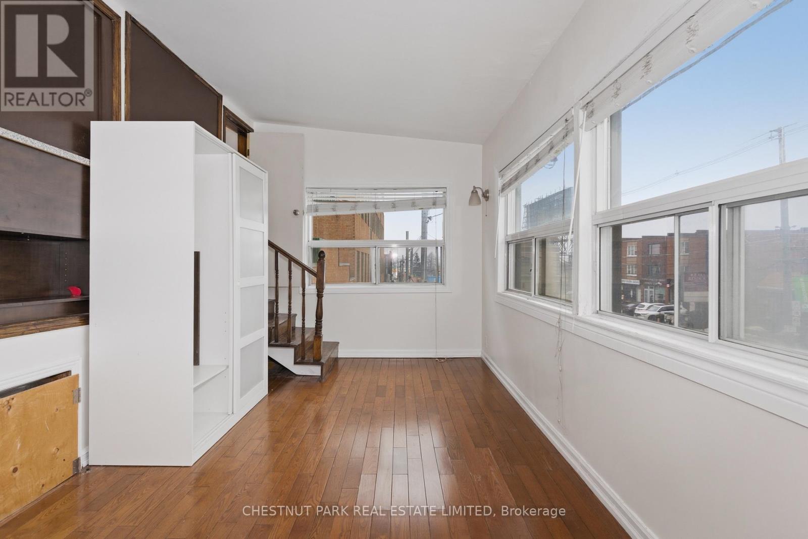 41 Roncesvalles Avenue, Toronto, Ontario M6R 2K4 - Photo 21 - W12998476