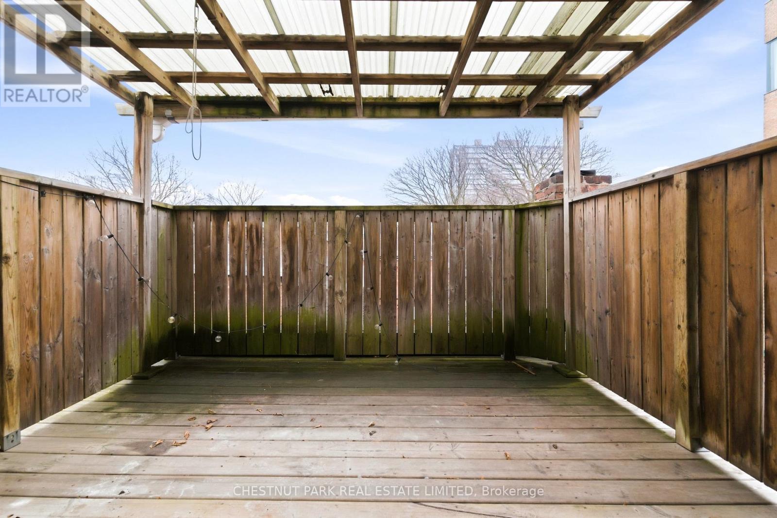 41 Roncesvalles Avenue, Toronto, Ontario M6R 2K4 - Photo 26 - W12998476