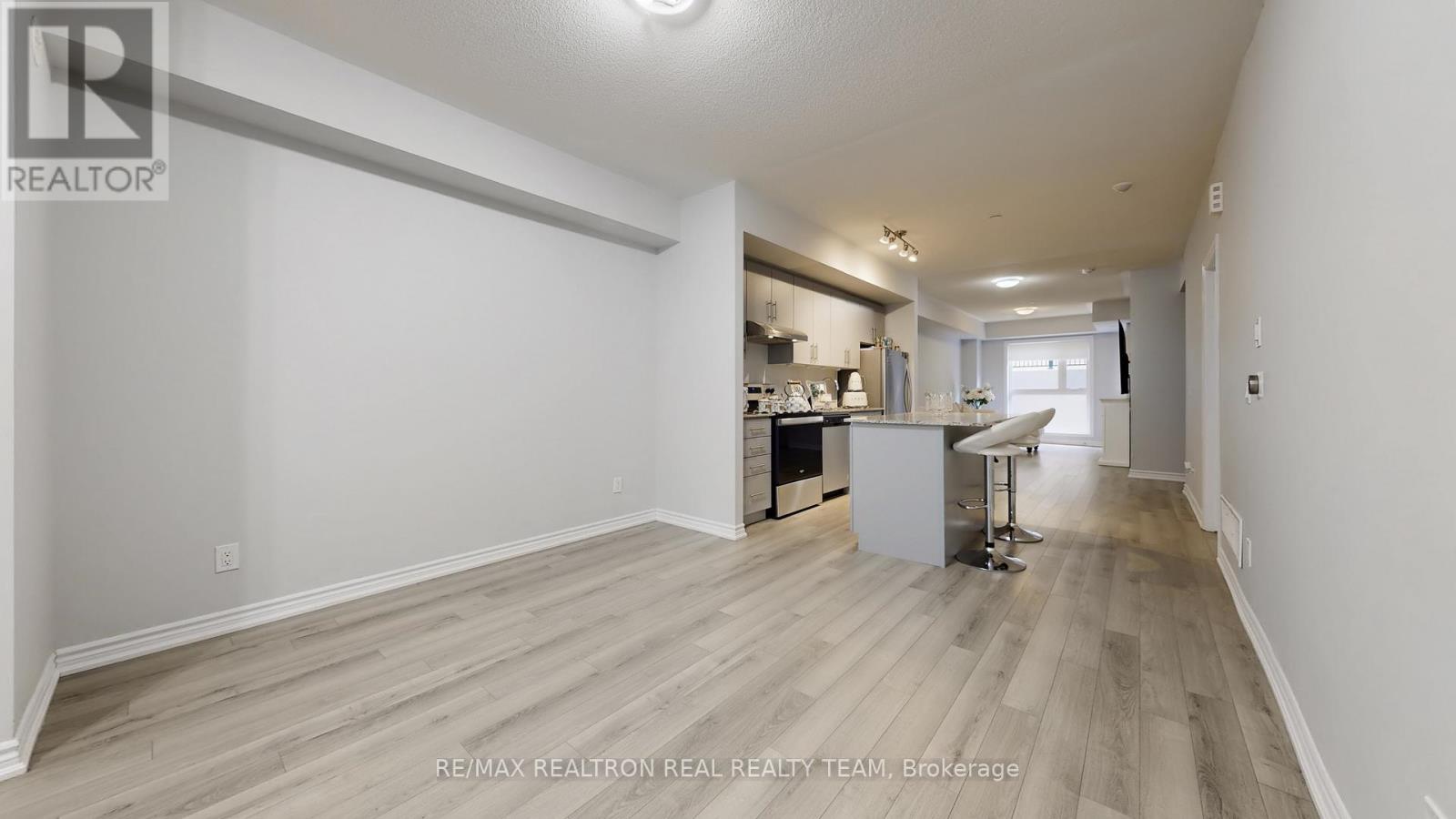 110 - 349 Wheat Boom Drive, Oakville, Ontario  L6H 7X5 - Photo 21 - W12998480