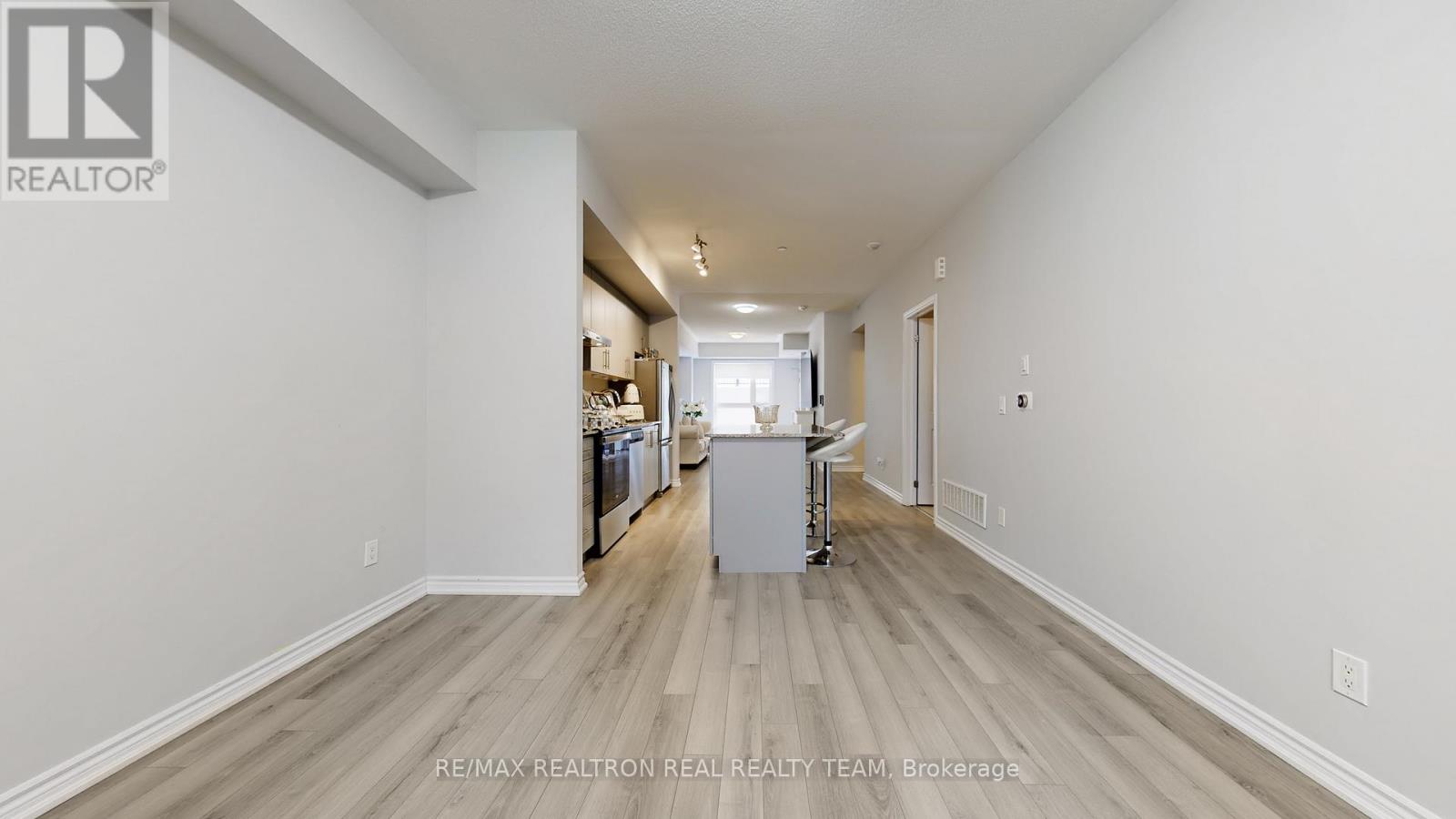 110 - 349 Wheat Boom Drive, Oakville, Ontario  L6H 7X5 - Photo 22 - W12998480