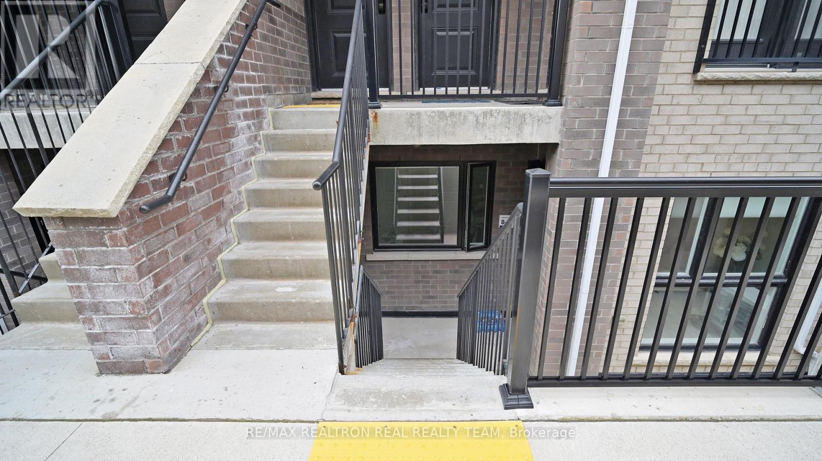 110 - 349 Wheat Boom Drive, Oakville, Ontario  L6H 7X5 - Photo 36 - W12998480