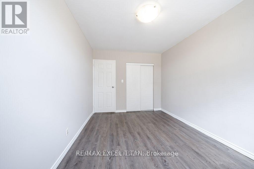 36 - 2043 Prospect Street, Burlington, Ontario L7R 1Z2 - Photo 6 - W12998484