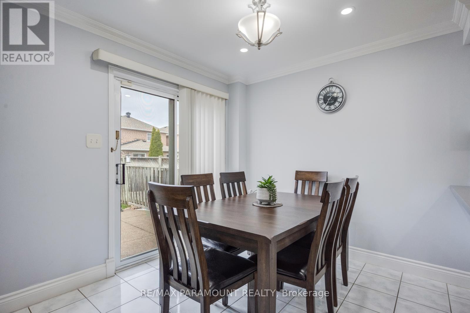 79 Porchlight Road, Brampton, Ontario  L6X 4S1 - Photo 11 - W12998502