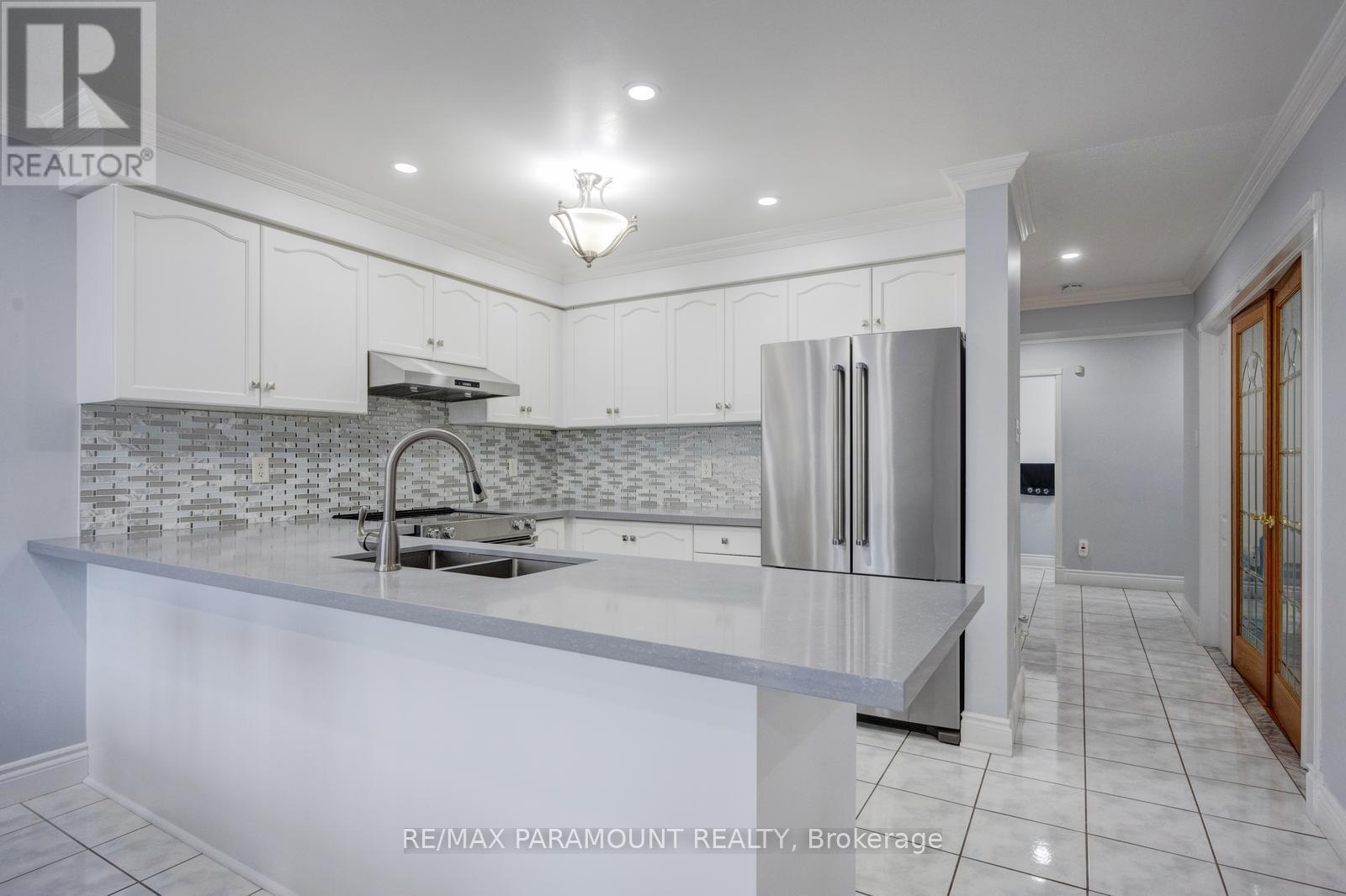 79 Porchlight Road, Brampton, Ontario  L6X 4S1 - Photo 12 - W12998502