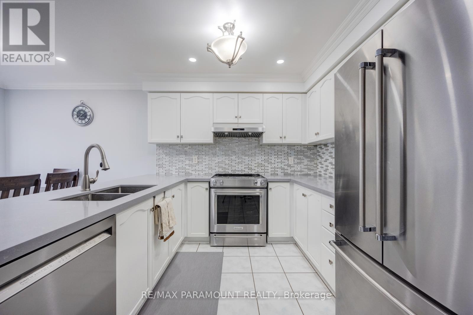 79 Porchlight Road, Brampton, Ontario  L6X 4S1 - Photo 13 - W12998502