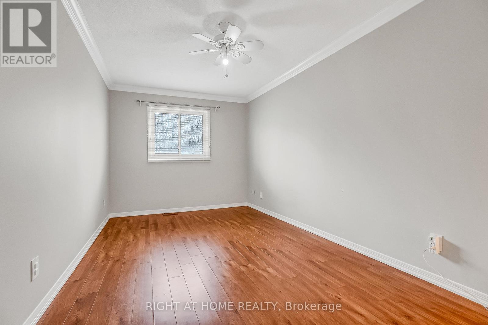 Upper - 1205 Shagbark Crescent, Mississauga, Ontario  L5C 3N6 - Photo 29 - W12998512