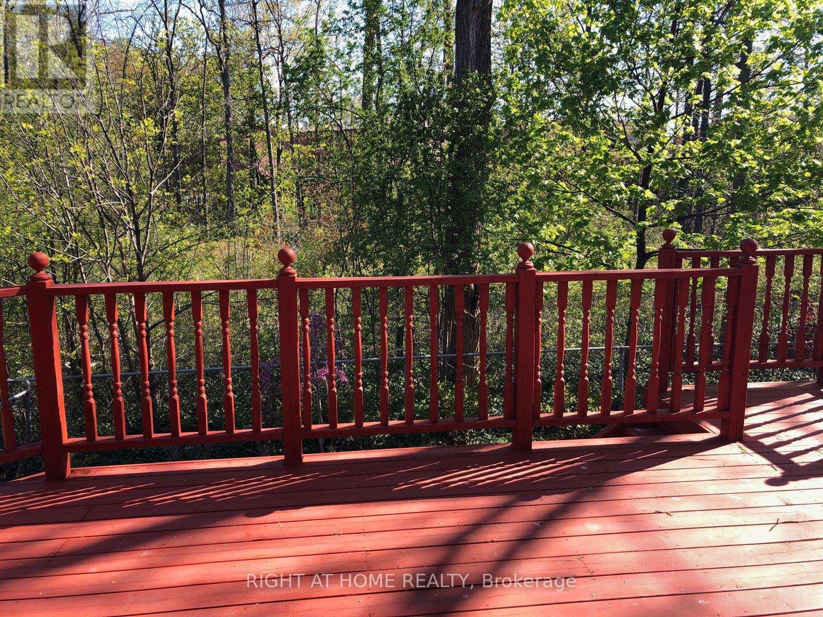 Upper - 1205 Shagbark Crescent, Mississauga, Ontario  L5C 3N6 - Photo 44 - W12998512