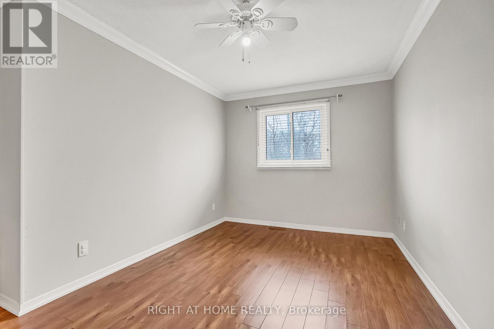 1205 Shagbark Crescent, Mississauga, Ontario  L5C 3N6 - Photo 28 - W12998520