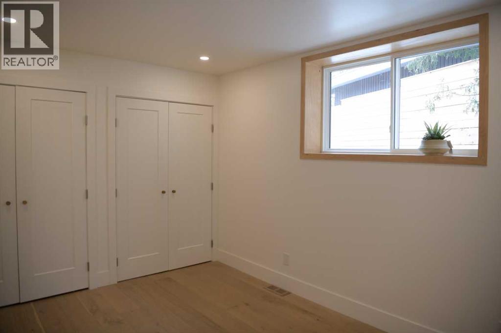 2724 Crawford Road NW, Calgary, Alberta  T2L 1E1 - Photo 22 - A2301062