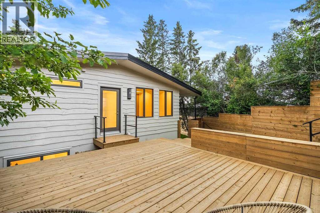 2724 Crawford Road NW, Calgary, Alberta  T2L 1E1 - Photo 28 - A2301062