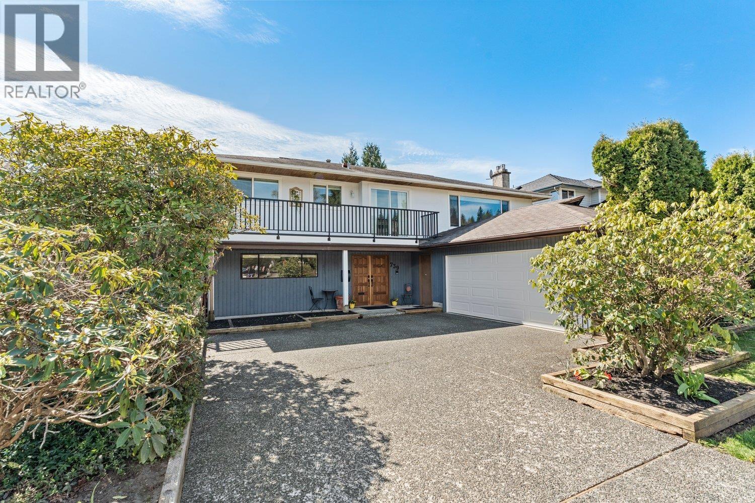 739 E 26th Street, North Vancouver, British Columbia  V7K 1A3 - Photo 2 - R3110183