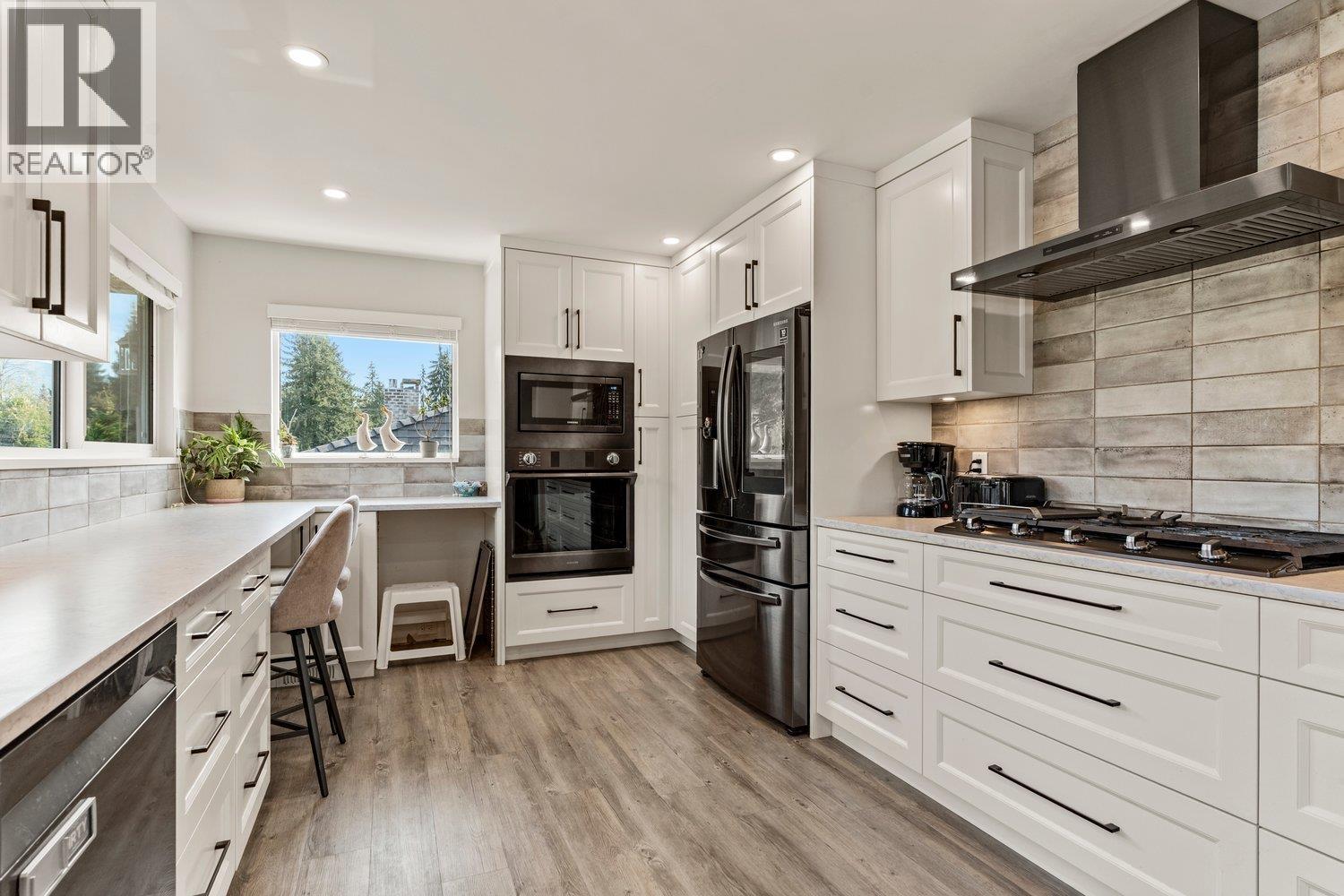 739 E 26th Street, North Vancouver, British Columbia  V7K 1A3 - Photo 7 - R3110183