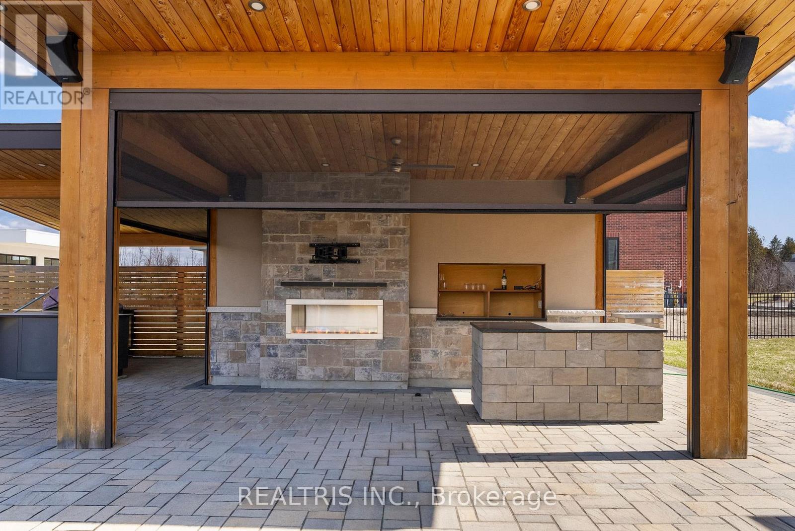 5813 Red Castle Ridge, Ottawa, Ontario  K4M 0A4 - Photo 37 - X12998464