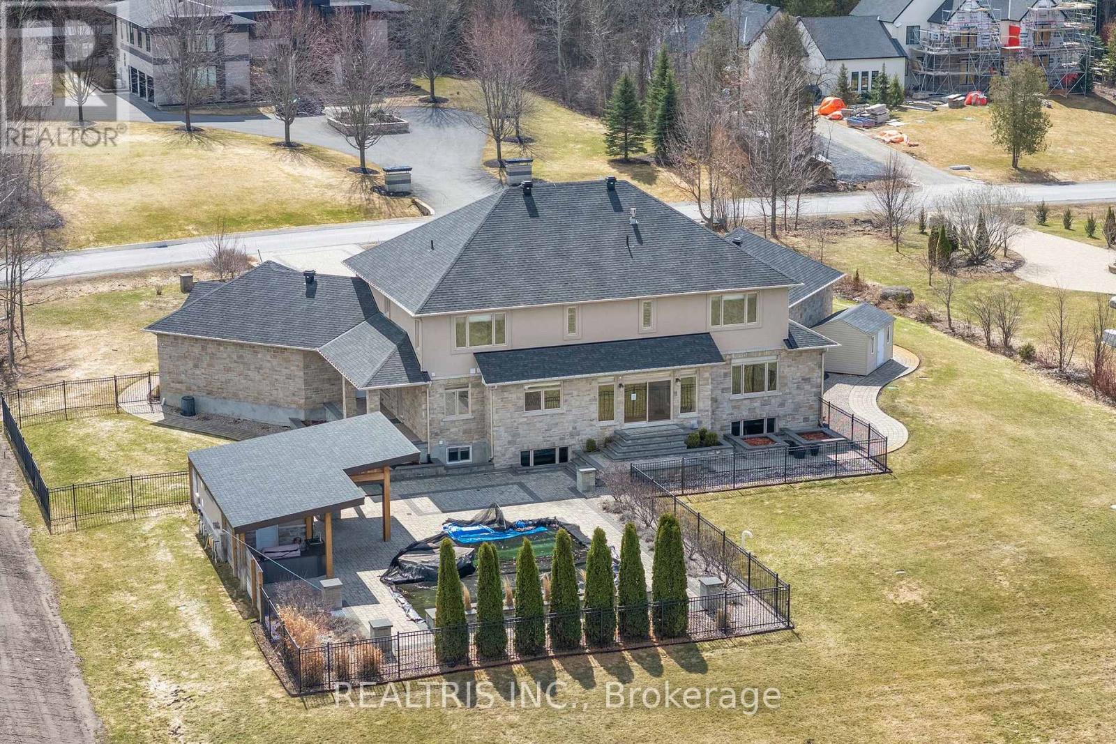 5813 Red Castle Ridge, Ottawa, Ontario  K4M 0A4 - Photo 41 - X12998464