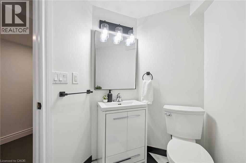 65 Schweitzer Street, Kitchener, Ontario  N2K 1B5 - Photo 31 - 40819831