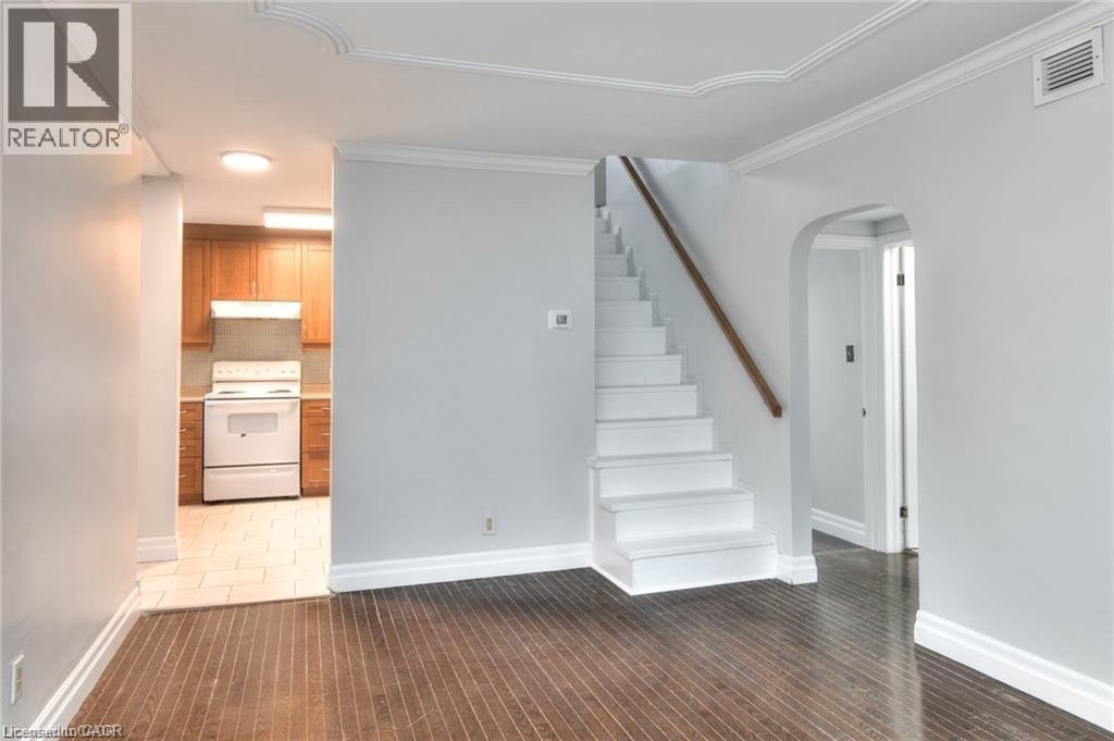 839 Stirling Avenue S, Kitchener, Ontario  N2L 2M6 - Photo 7 - 40814879