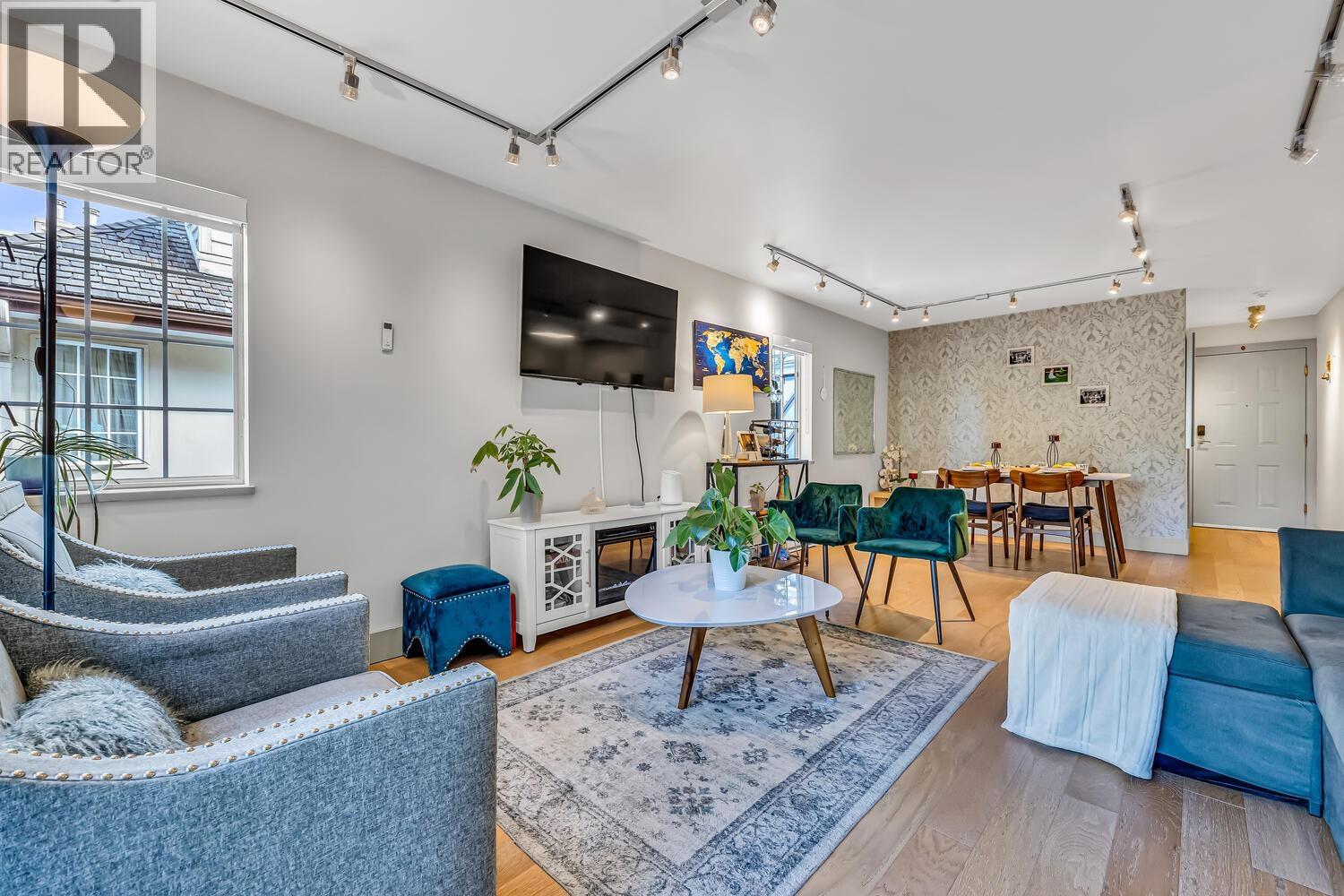 302 3461 Curle Avenue, Burnaby, British Columbia  V5G 4P4 - Photo 12 - R3099705