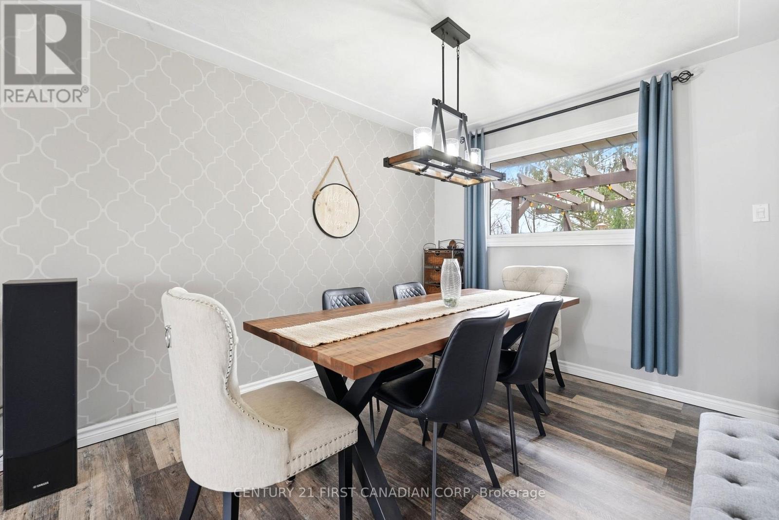 25 Glanworth Avenue, St. Thomas, Ontario  N5R 1E5 - Photo 6 - X12998610