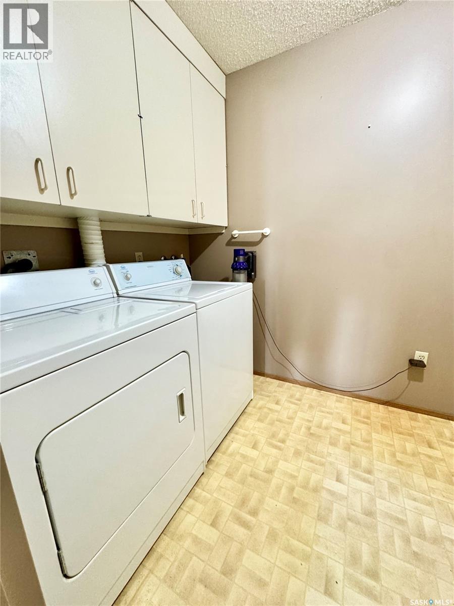 205 66 19th Street W, Prince Albert, Saskatchewan  S6V 7T6 - Photo 13 - SK031294