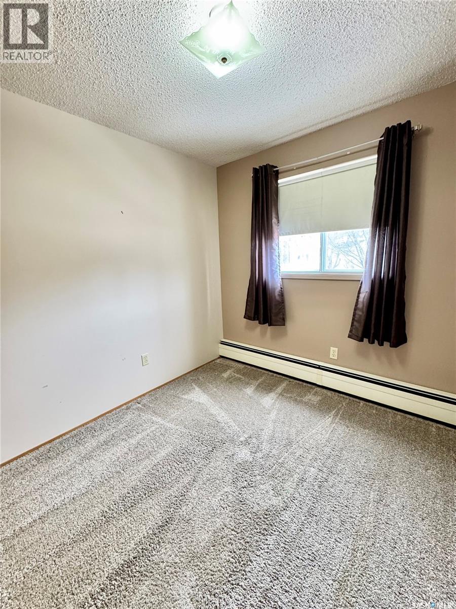 205 66 19th Street W, Prince Albert, Saskatchewan  S6V 7T6 - Photo 10 - SK031294