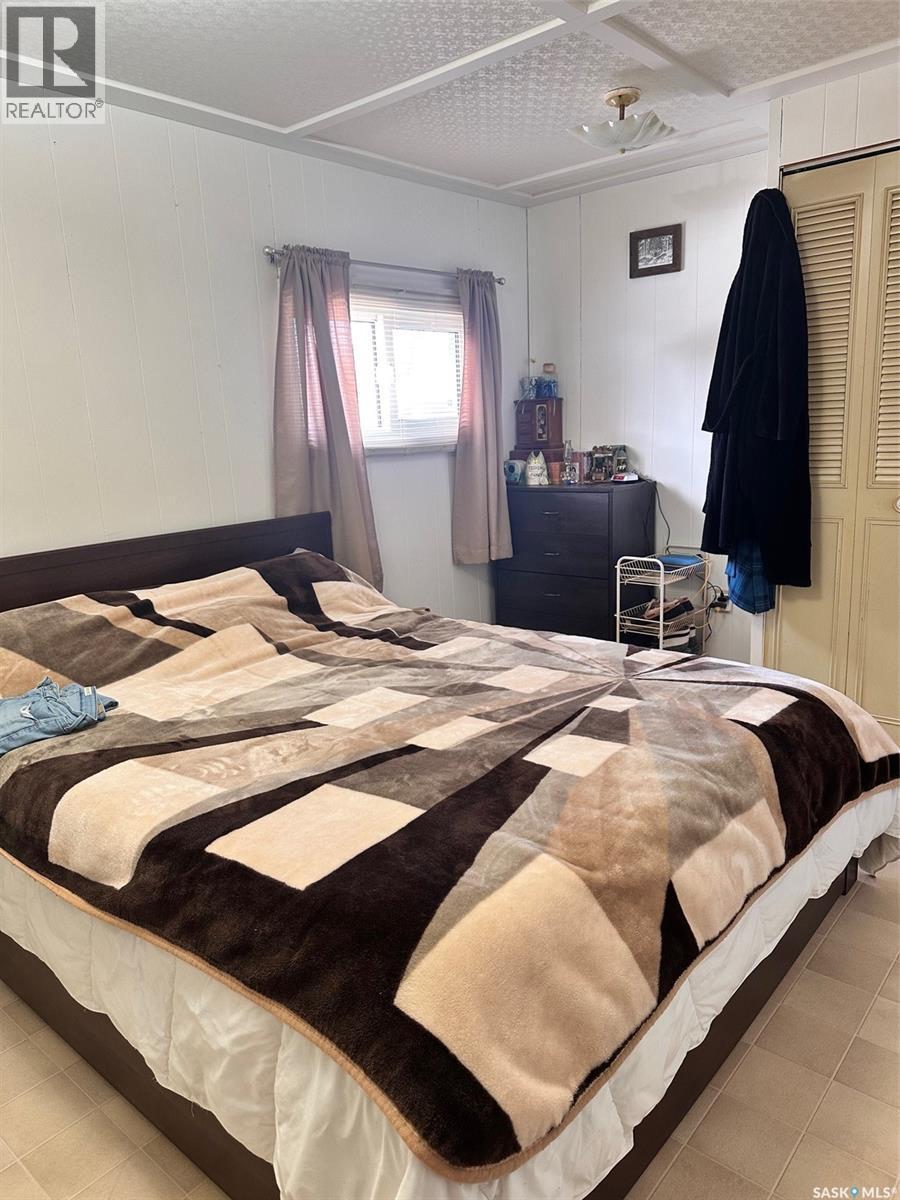 64 1st Avenue E, Leoville, Saskatchewan  S0J 1N0 - Photo 9 - SK031767