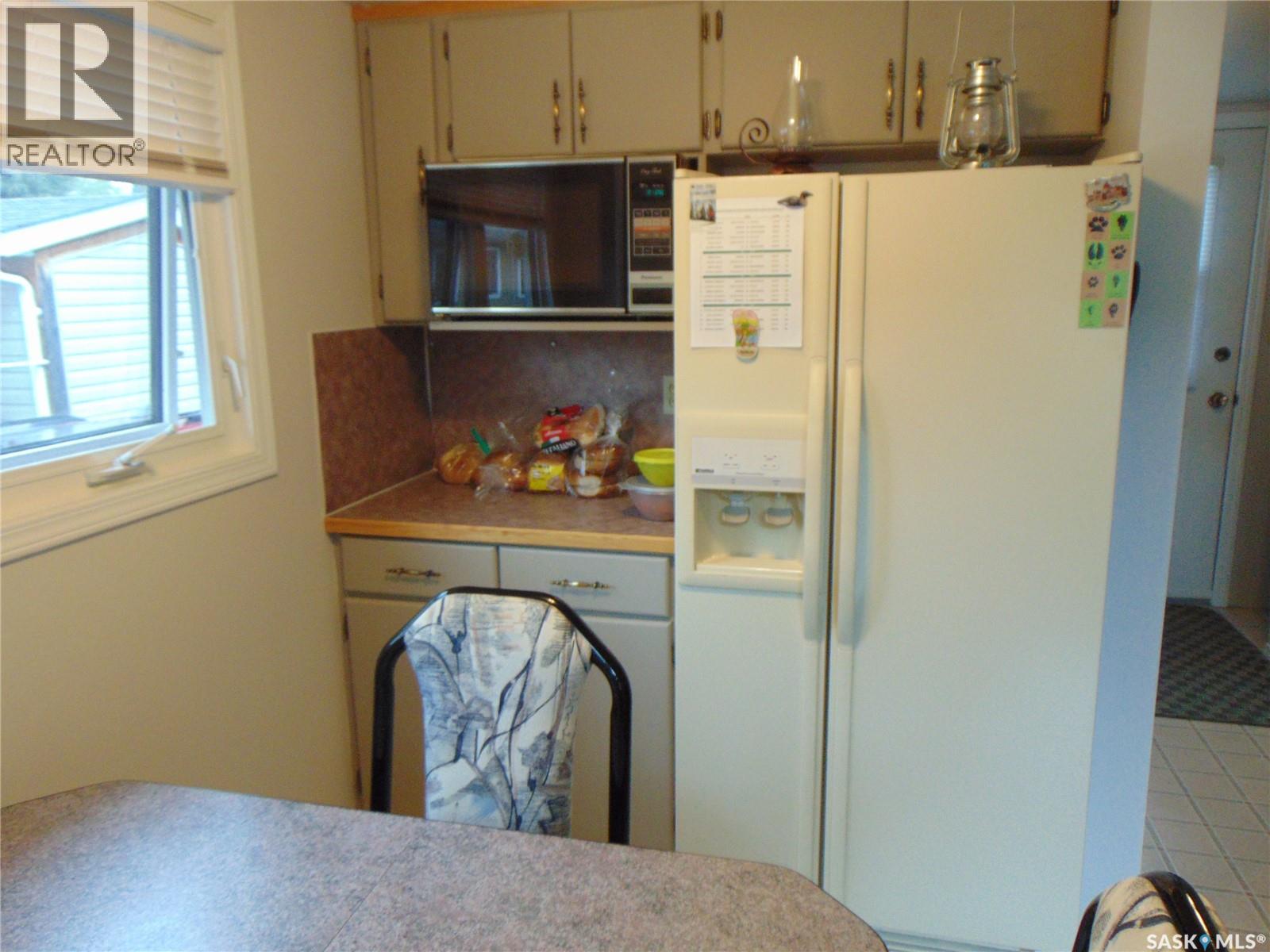 1558 Eagle Street, Prince Albert National Park, Saskatchewan  S0J 0N0 - Photo 12 - SK032713