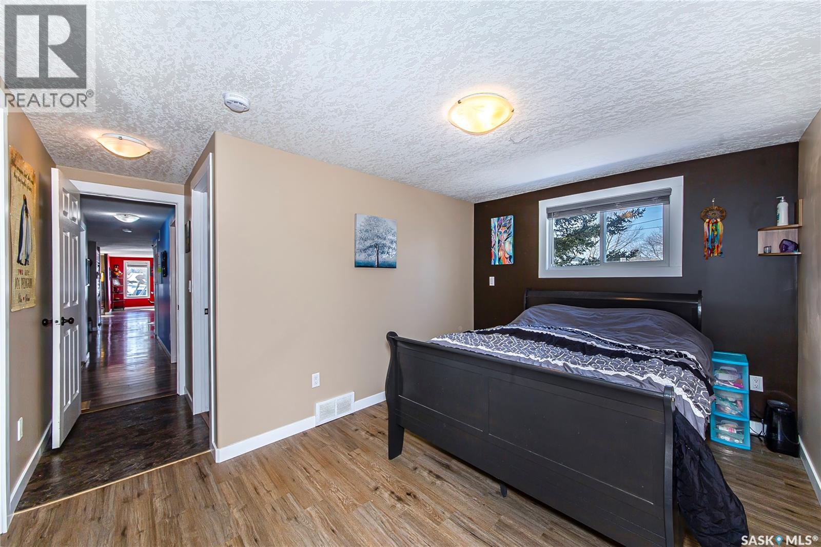 106 Colborne Avenue, Viscount, Saskatchewan  S0K 4M0 - Photo 28 - SK032731