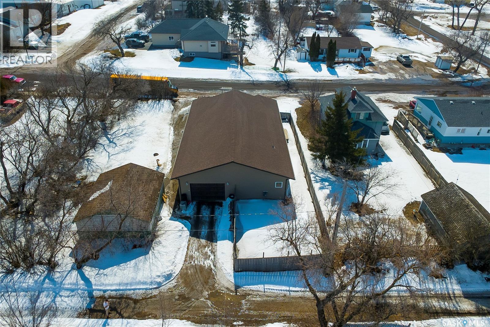 106 Colborne Avenue, Viscount, Saskatchewan  S0K 4M0 - Photo 45 - SK032731