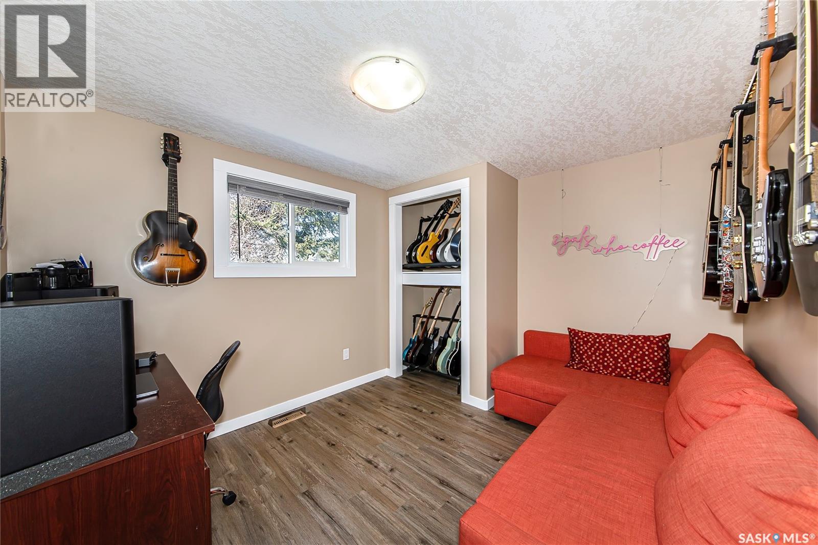 106 Colborne Avenue, Viscount, Saskatchewan  S0K 4M0 - Photo 21 - SK032731