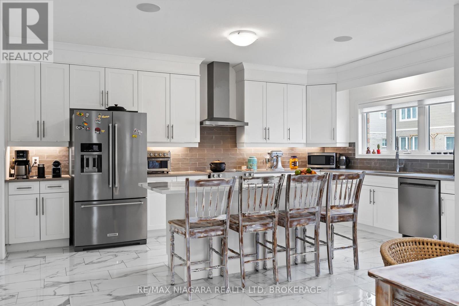 4279 Willick Road, Niagara Falls (Lyons Creek), Ontario L2G 0Y3 - Photo 12 - X12998662