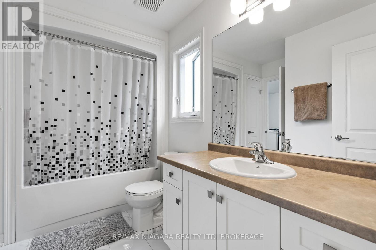 4279 Willick Road, Niagara Falls (Lyons Creek), Ontario L2G 0Y3 - Photo 25 - X12998662