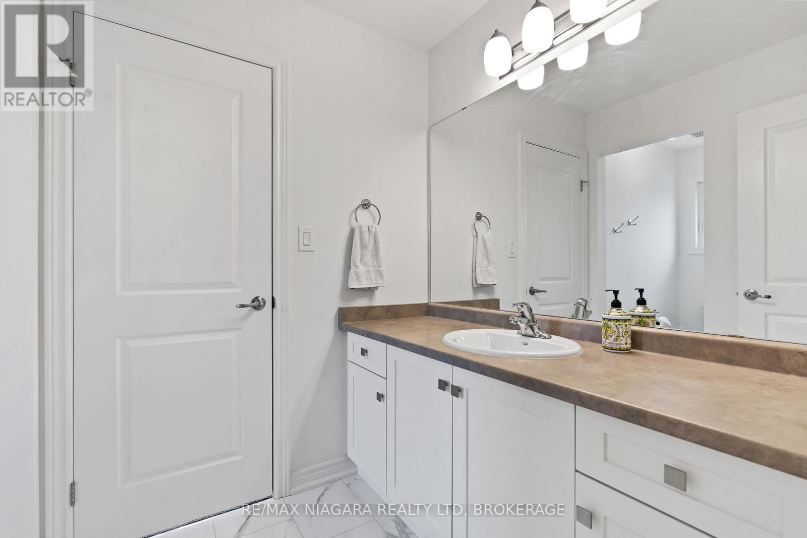 4279 Willick Road, Niagara Falls (Lyons Creek), Ontario L2G 0Y3 - Photo 29 - X12998662