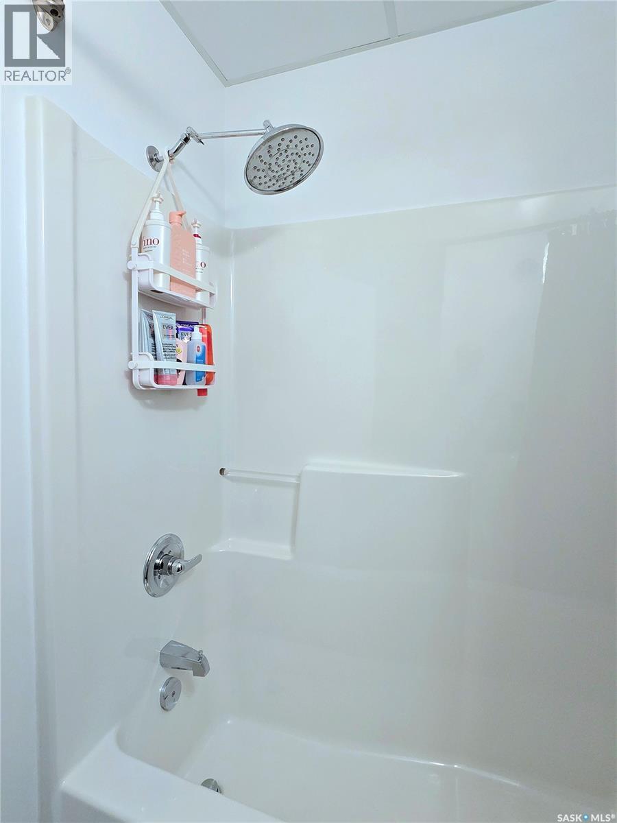 528 120 23rd Street E, Saskatoon, Saskatchewan  S7K 0K8 - Photo 8 - SK032766