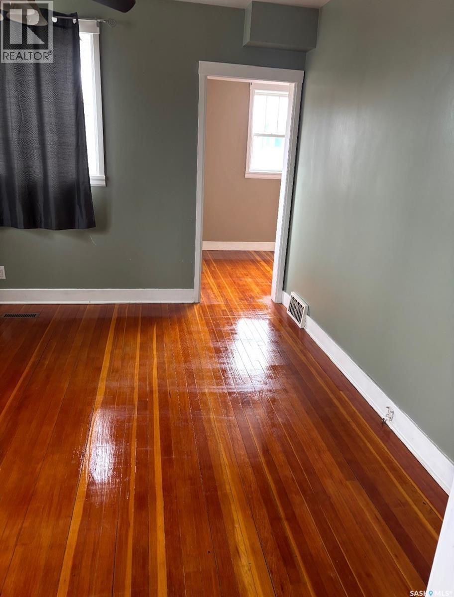 193 Broadway Street W, Yorkton, Saskatchewan  S3N 0M8 - Photo 9 - SK032773