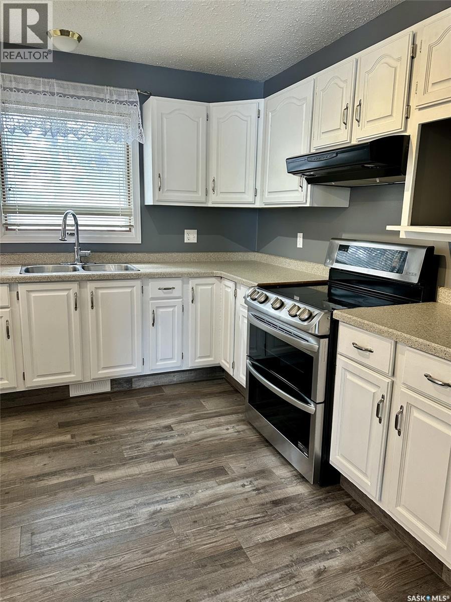 3317 Eagle Crescent, Prince Albert, Saskatchewan  S6V 7R1 - Photo 4 - SK032782