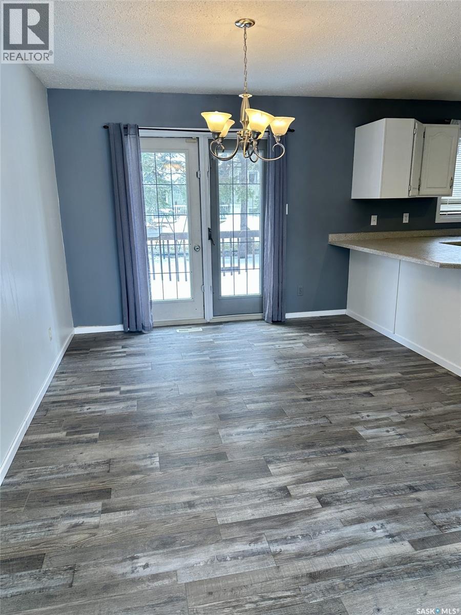 3317 Eagle Crescent, Prince Albert, Saskatchewan  S6V 7R1 - Photo 7 - SK032782