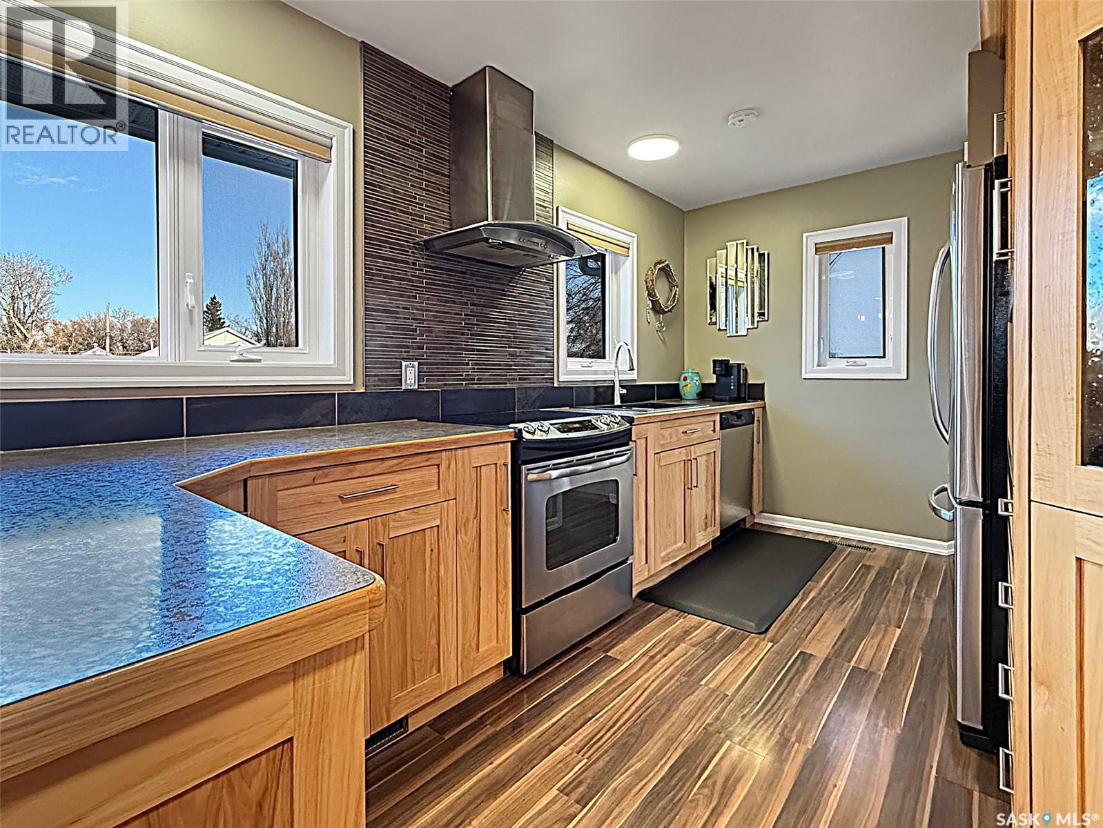 152 4th Avenue Se, Swift Current, Saskatchewan  S9H 3L4 - Photo 4 - SK032785