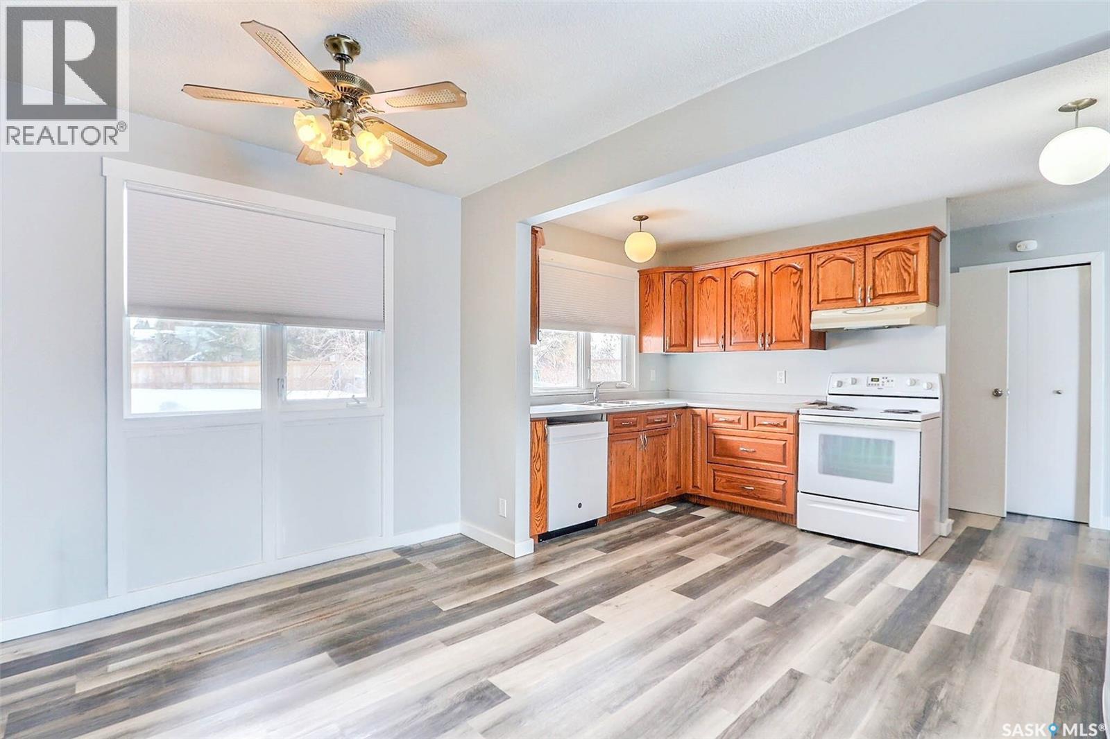 2858 Dunn Drive, Prince Albert, Saskatchewan  S6V 6K7 - Photo 7 - SK032799