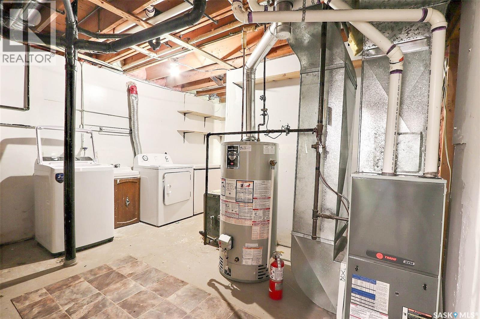 2858 Dunn Drive, Prince Albert, Saskatchewan  S6V 6K7 - Photo 21 - SK032799