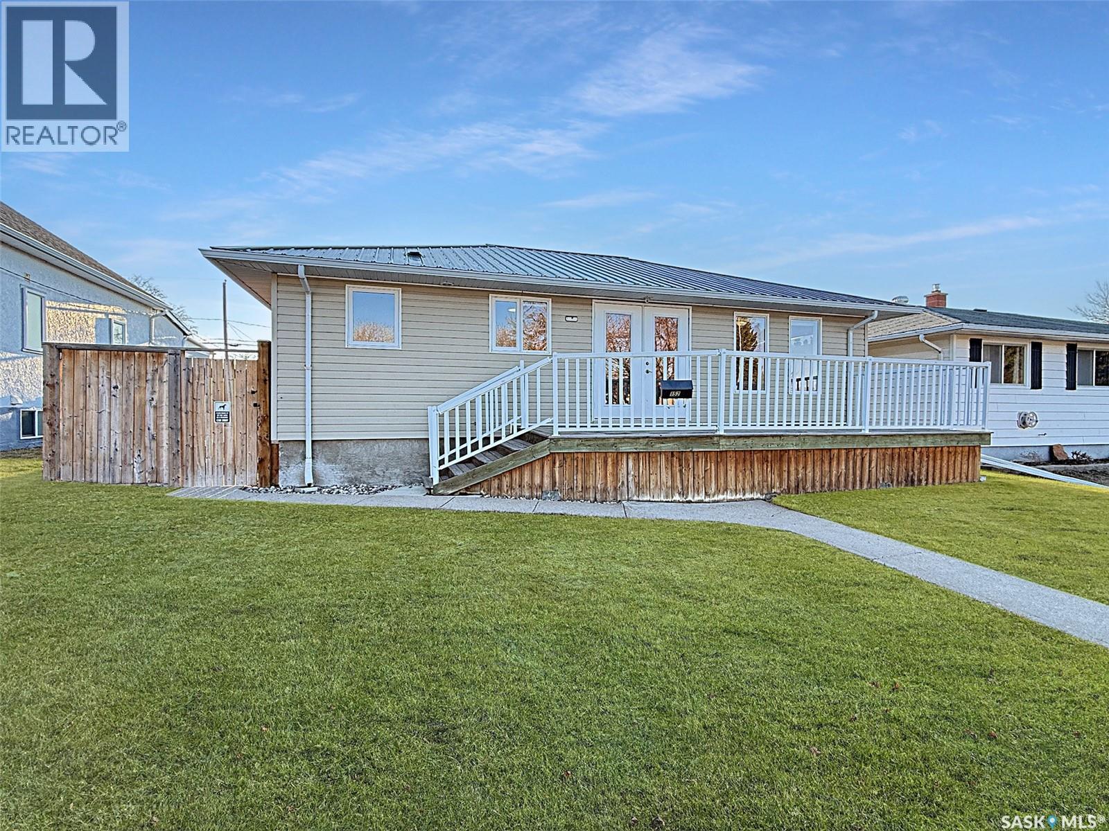 152 4TH AVENUE SE, Swift Current, Saskatchewan