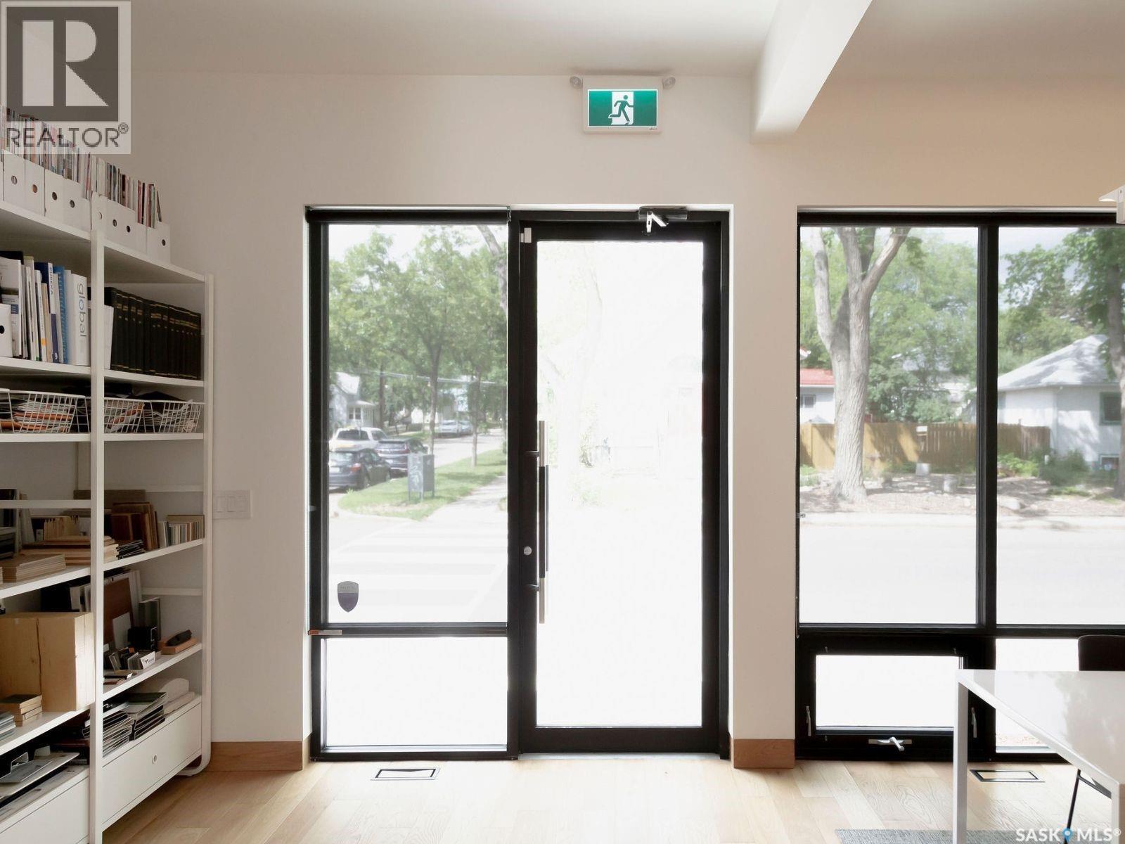 223 25th Street W, Saskatoon, Saskatchewan  S7K 2J1 - Photo 1 - SK032818