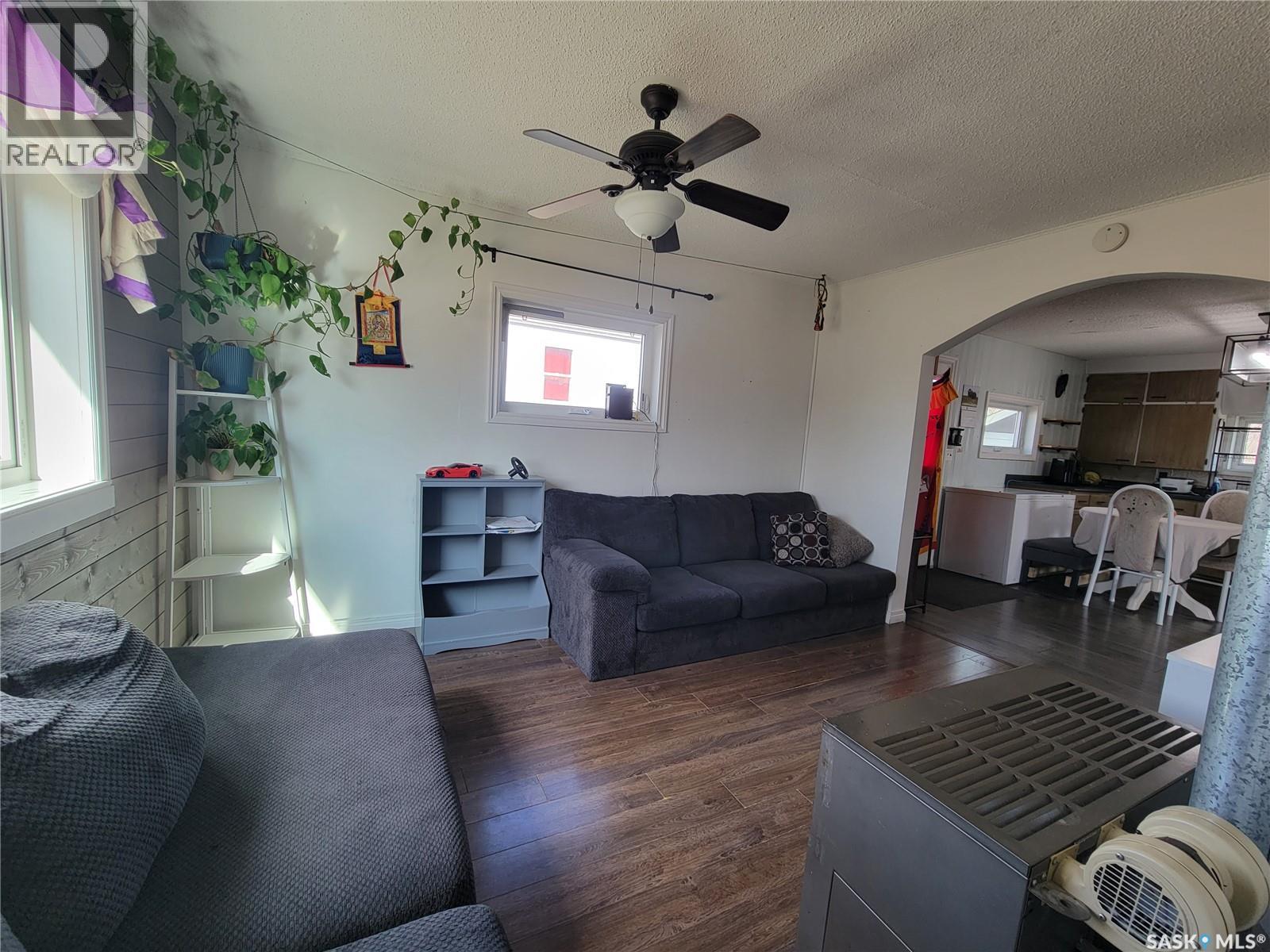 304 1st Avenue W, Maidstone, Saskatchewan  S0M 1M0 - Photo 7 - SK032836