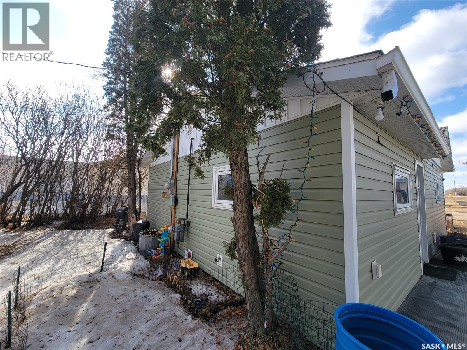 304 1st Avenue W, Maidstone, Saskatchewan  S0M 1M0 - Photo 17 - SK032836