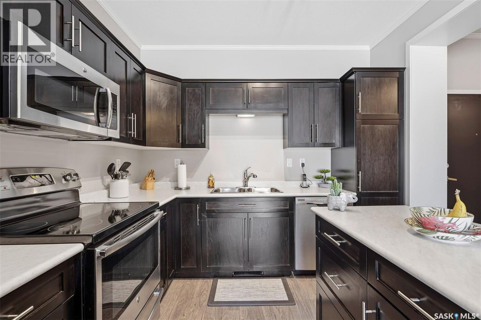 113 545 Hassard CLOSE, Saskatoon, Saskatchewan