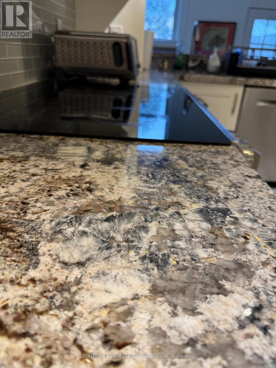 257 Concord Avenue, Toronto, Ontario  M6H 2P4 - Photo 22 - C12611292